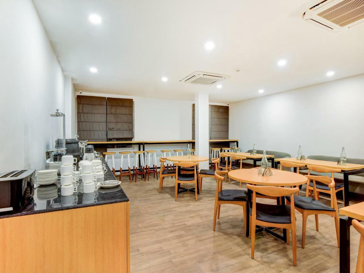 Hotel Oyo Townhouse 206 Military Containment Jaipur